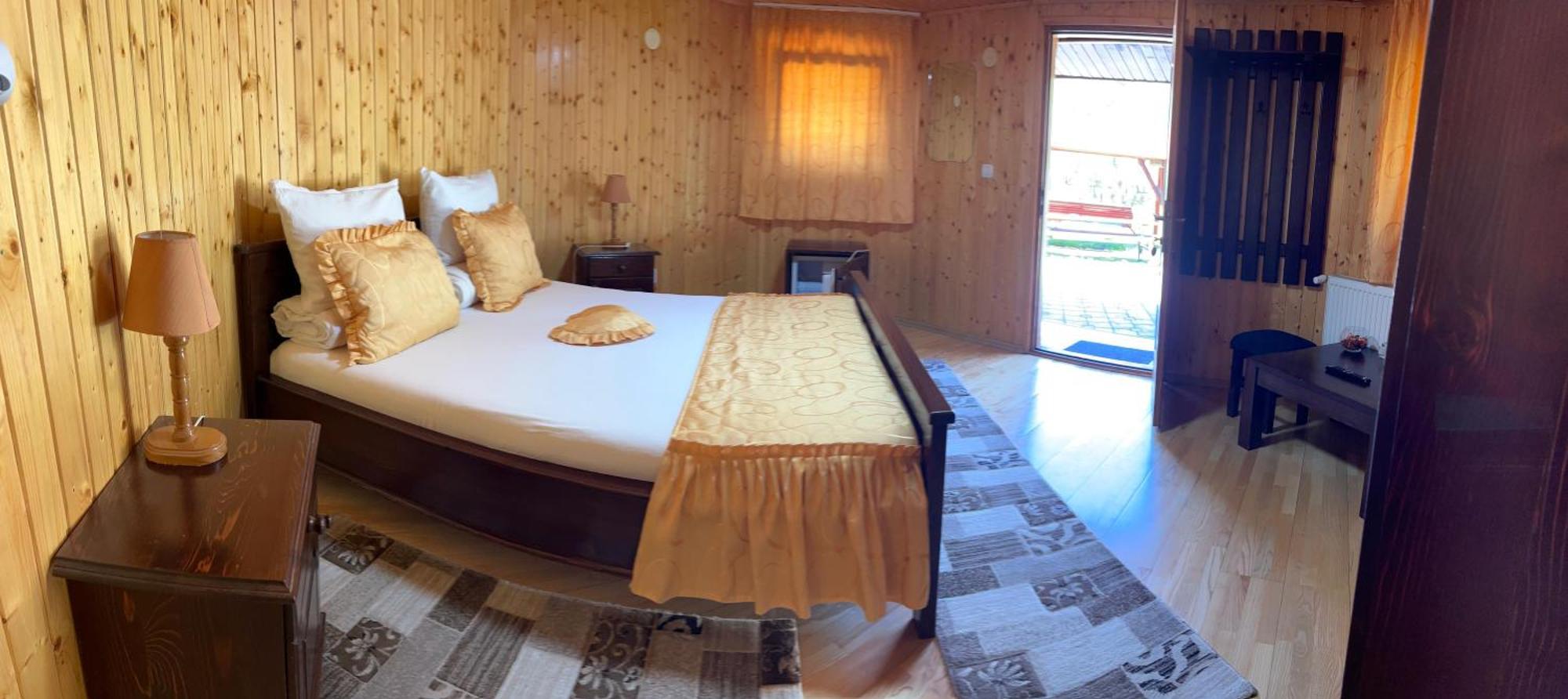 Podul Cetatii Hotell Sebesel Exteriör bild