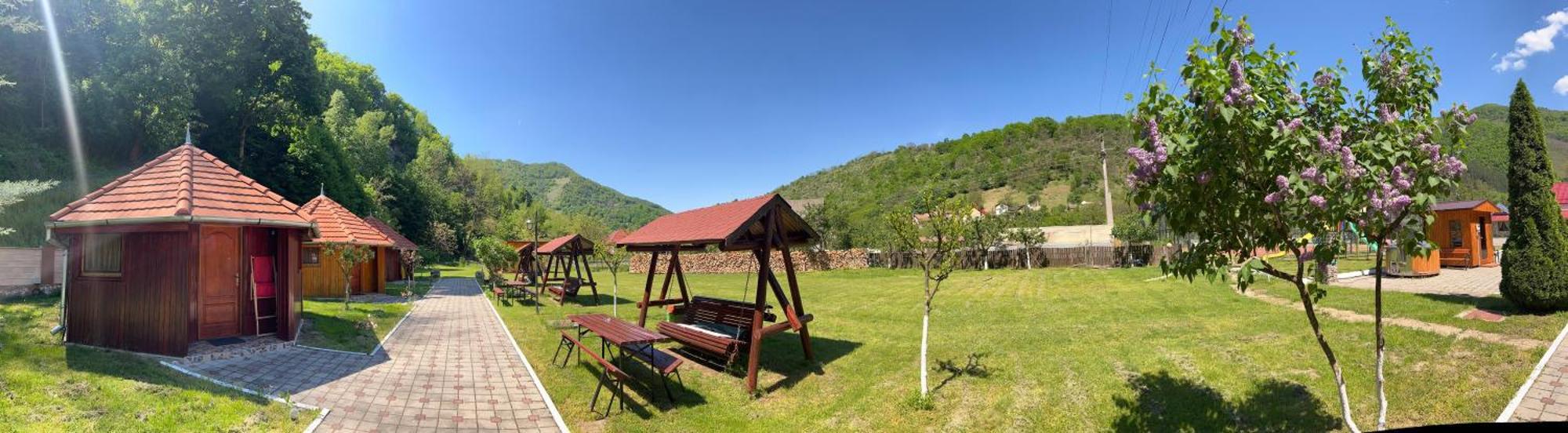 Podul Cetatii Hotell Sebesel Exteriör bild