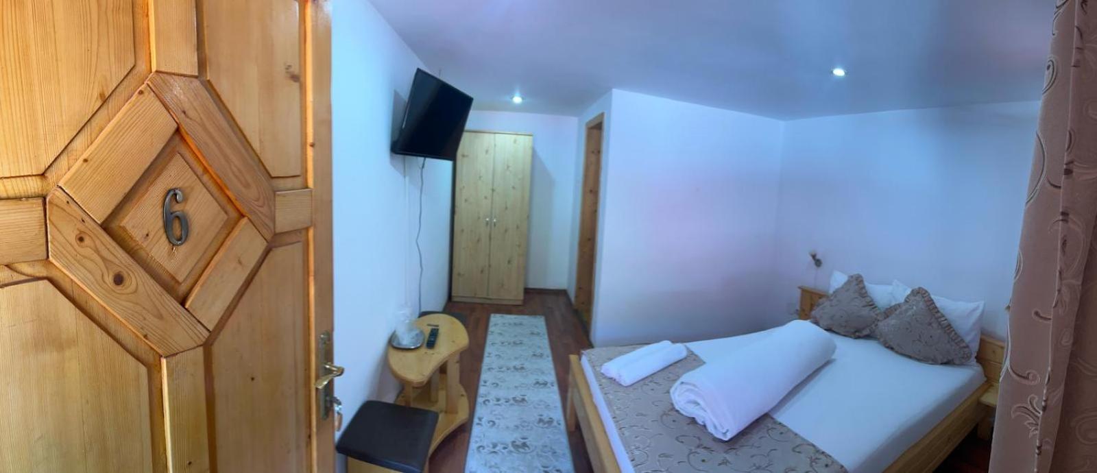 Podul Cetatii Hotell Sebesel Exteriör bild
