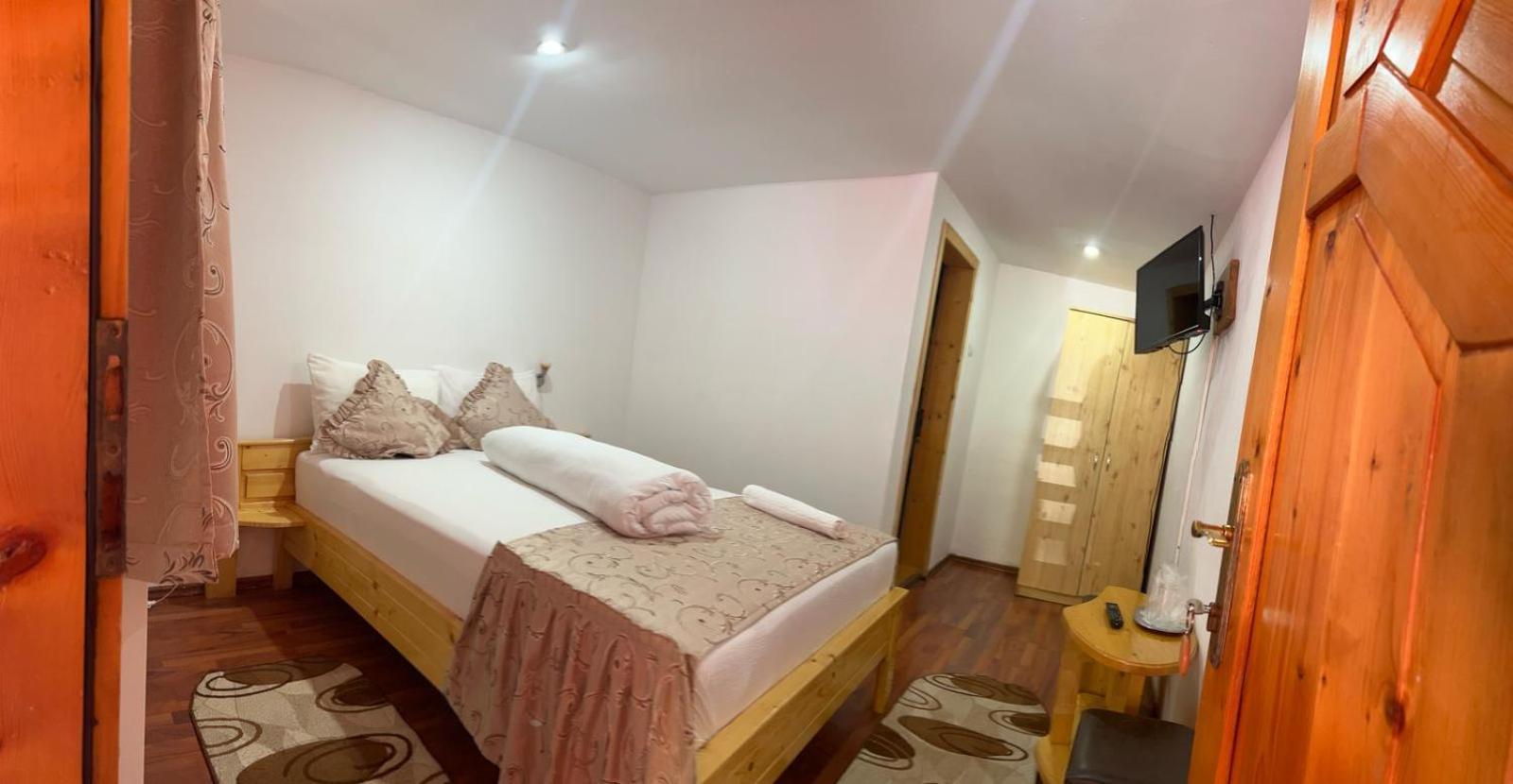 Podul Cetatii Hotell Sebesel Exteriör bild