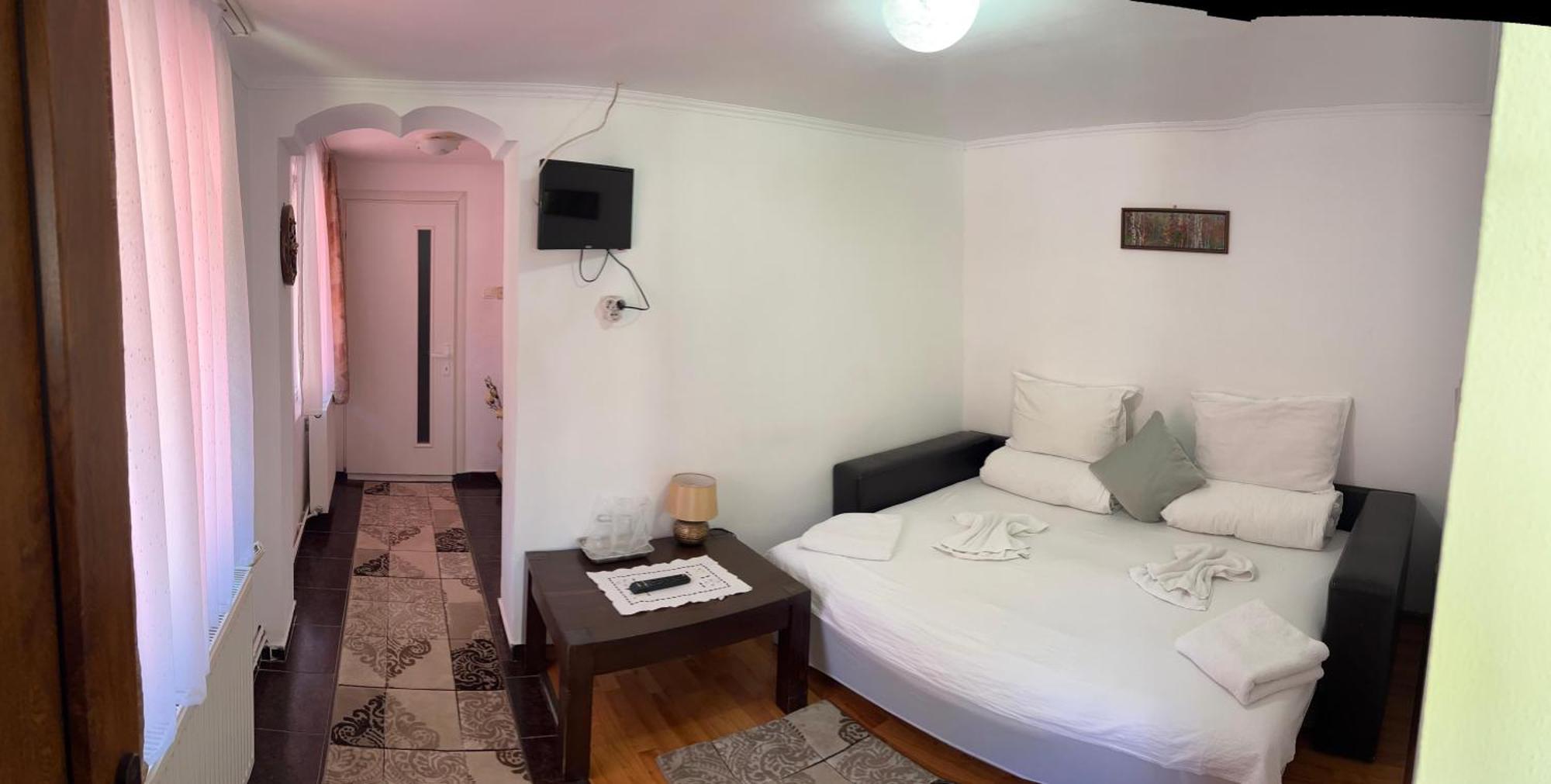 Podul Cetatii Hotell Sebesel Exteriör bild